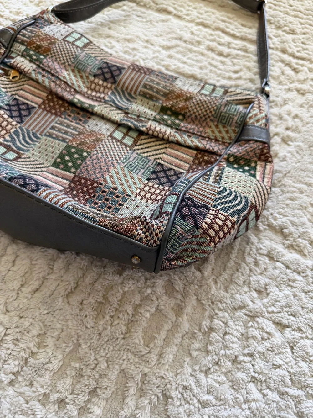 vintage SAS tapestry patchwork shoulder bag